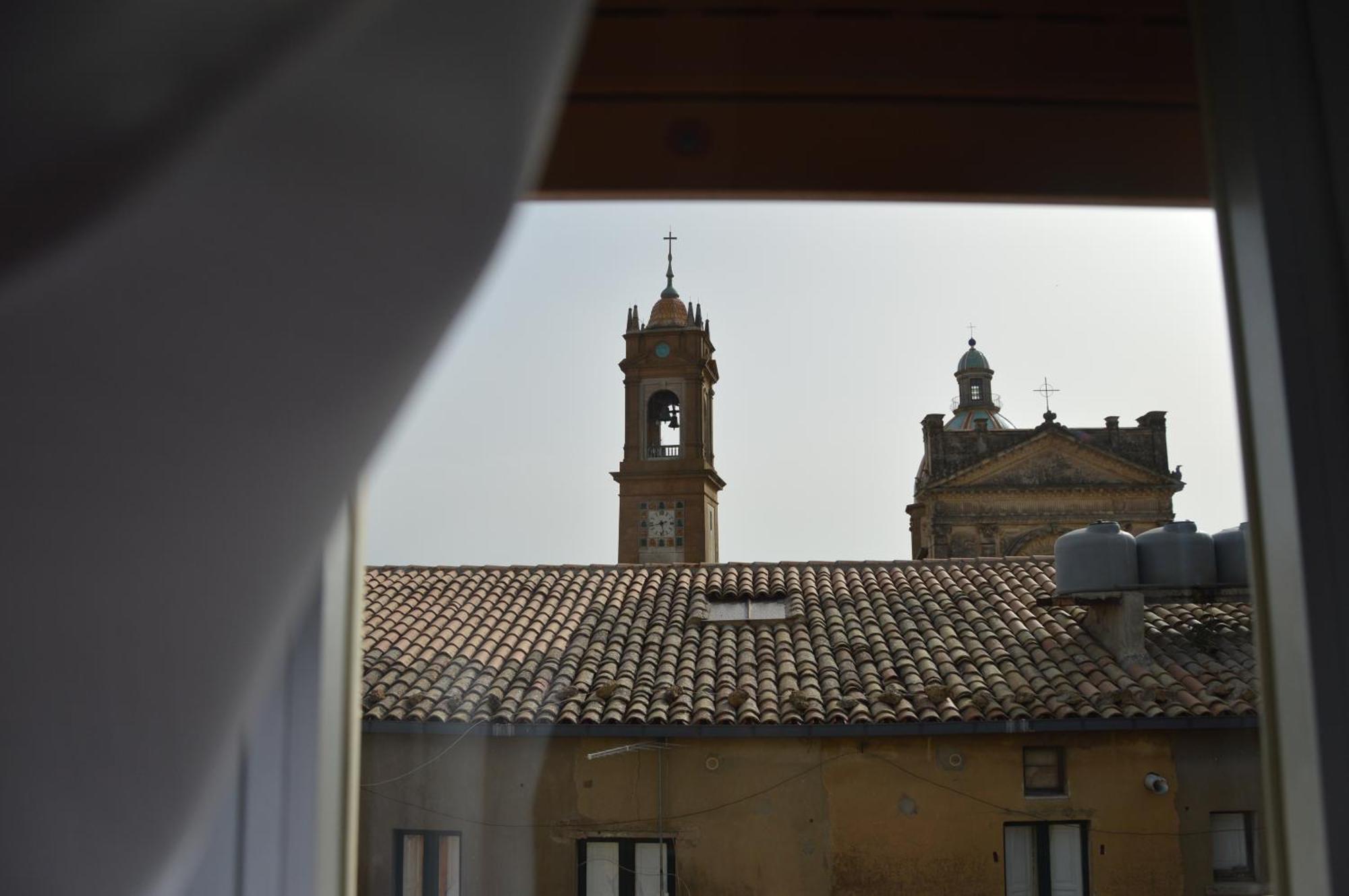 I Colori Della Sicilia Hotel Caltagirone Eksteriør billede